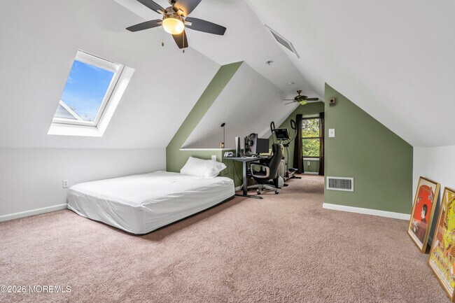 Building Photo - 34 Phoenix Ave