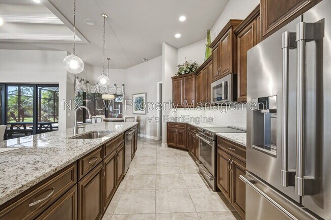 Building Photo - 1406 Cape Coral Pkwy W