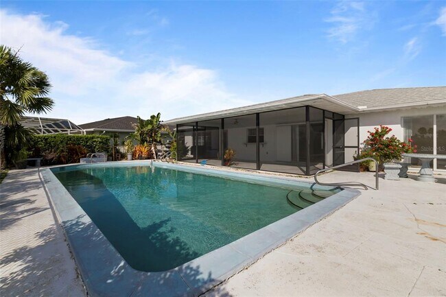 Building Photo - 1708 Claw Ct