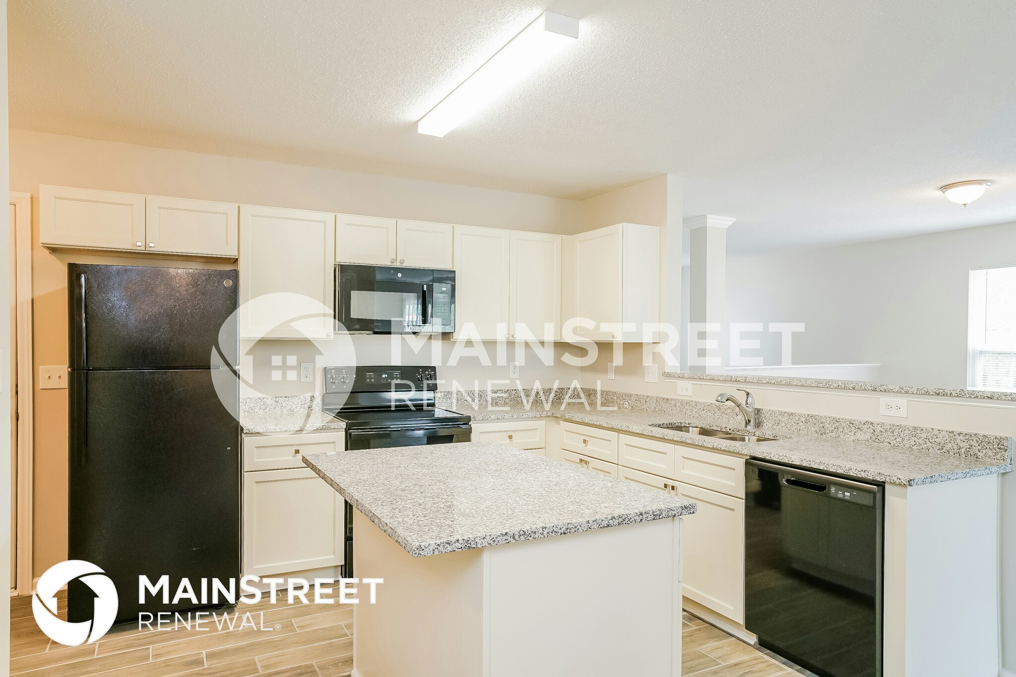 Building Photo - 3603 Thornwood Dr