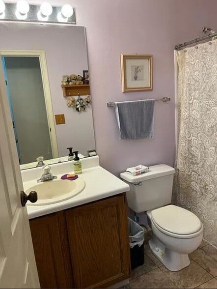 Building Photo - 6523 Tulip Tree Ct