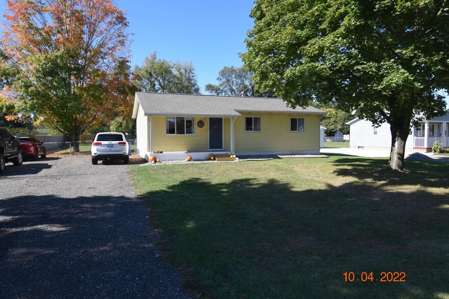 Building Photo - 408 Richard St