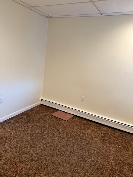 Building Photo - 235 Scott St