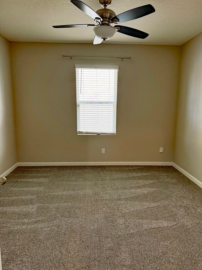 Building Photo - 5306 Entertainment Way