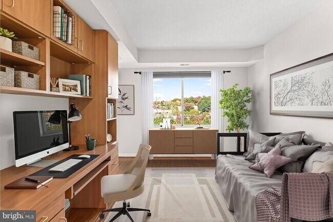 Building Photo - 2151 Jamieson Ave