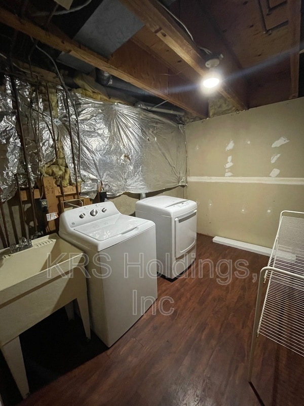 Building Photo - 5203 Glen Meadow Dr