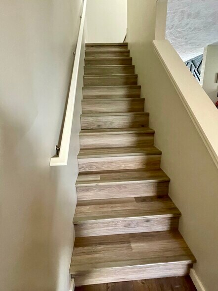 Building Photo - 7014 S Cannon Place Dr