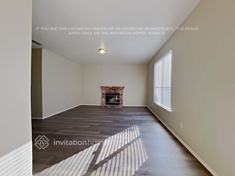 Building Photo - 8433 Falcon View Dr