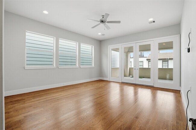 Building Photo - 4734 Aftonshire Dr