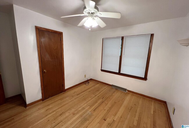 Building Photo - 117 Lawson Dr