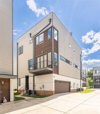 Building Photo - 1008 Westbrook Dr