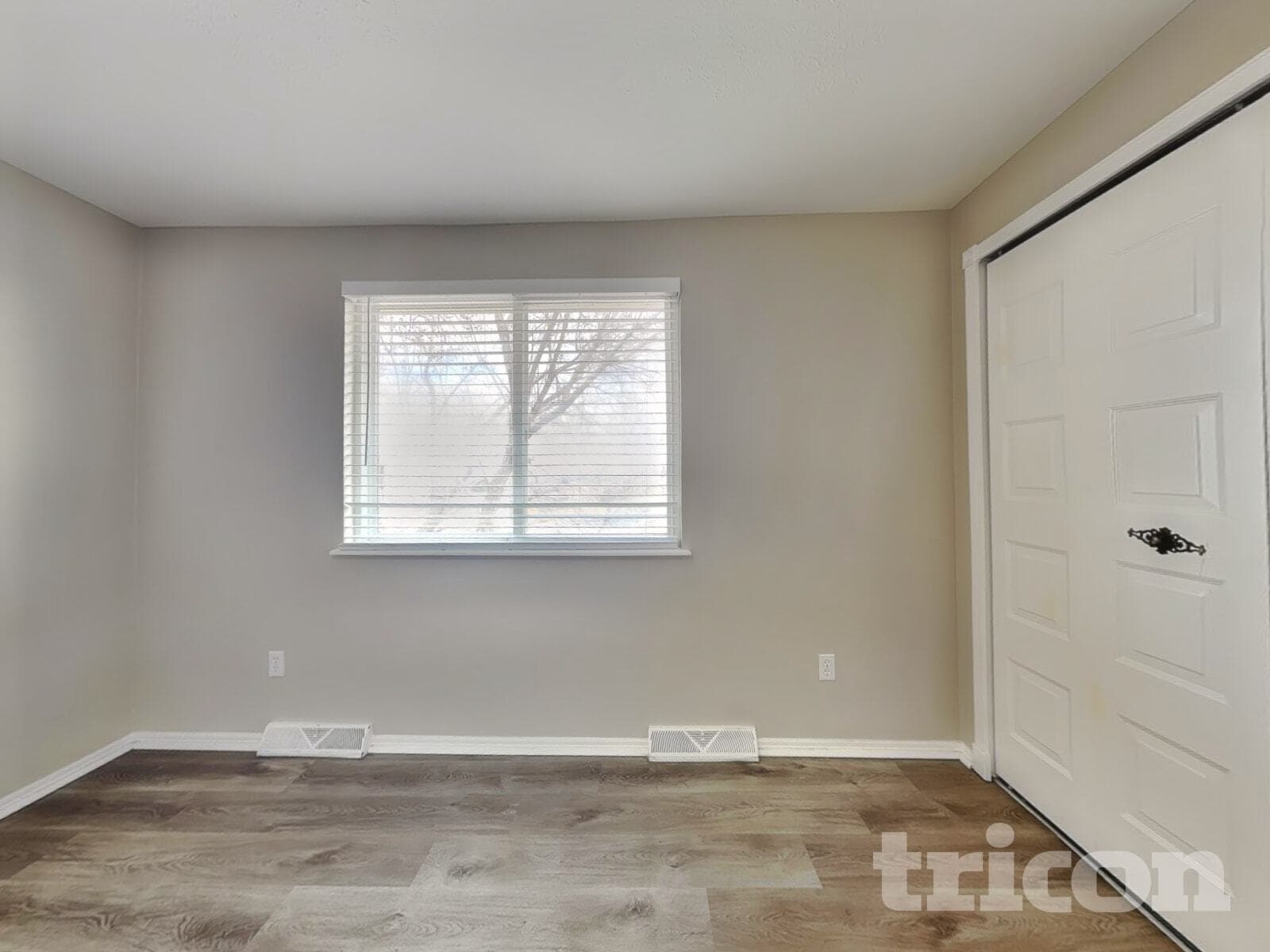 Building Photo - 8495 W 78th Cir