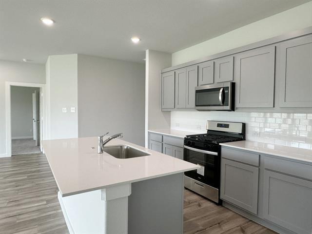 Building Photo - 3705 Ray Roberts Dr