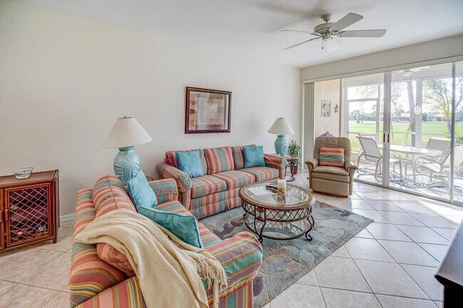 Building Photo - 9851 Costa Mesa Ln