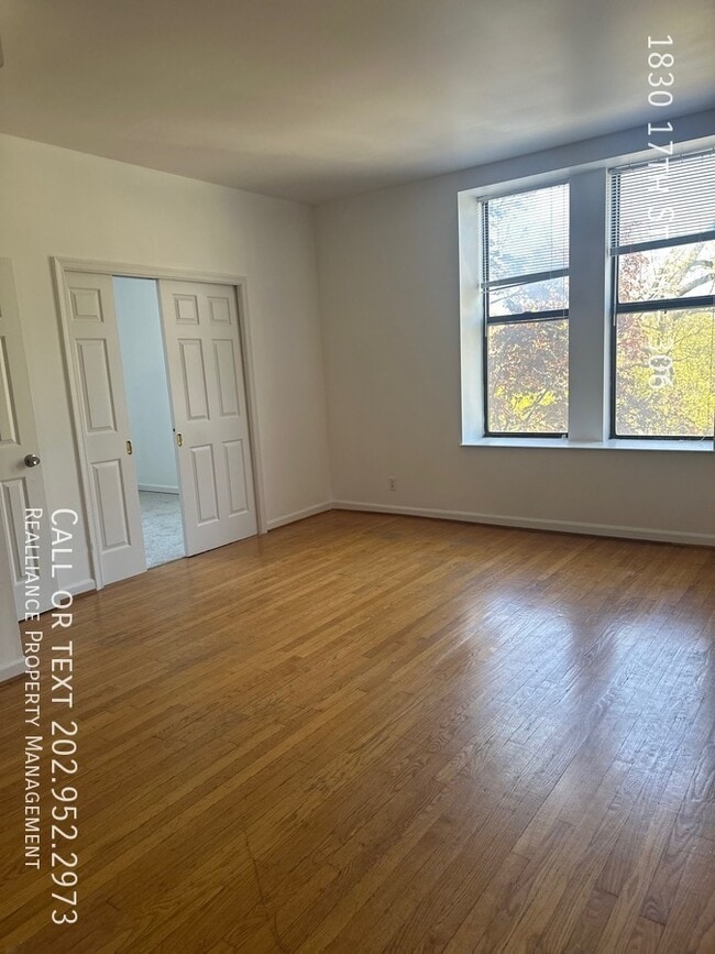 Building Photo - 1830 17th St NW