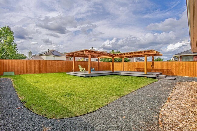 Building Photo - 7507 Trail Hollow