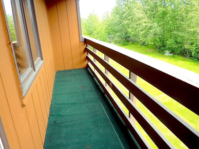 Interior Photo - Eagle Crest Apartments