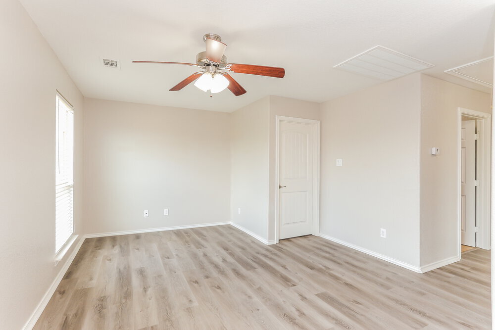 Building Photo - 1032 Sunderland Ln