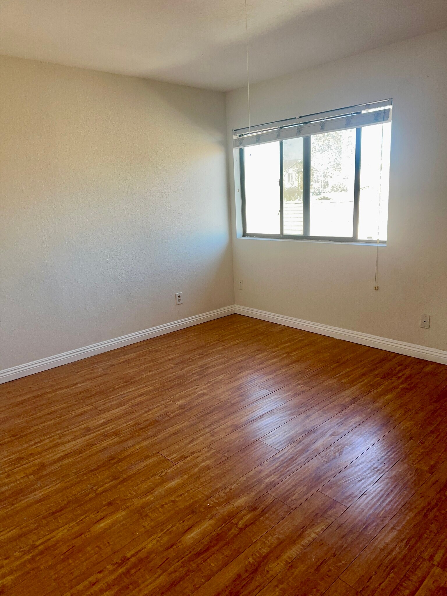 Building Photo - 10968 Buckingham Way