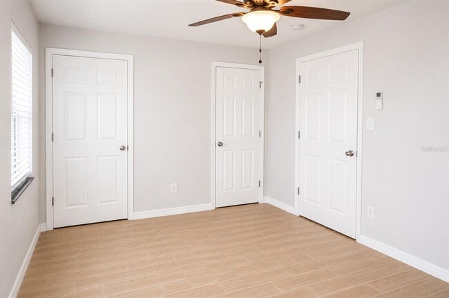 Building Photo - 14026 E Parsley Dr