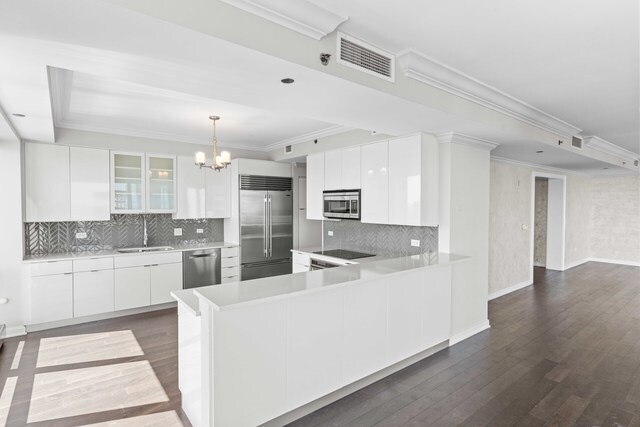 Building Photo - 130 N Garland Ct