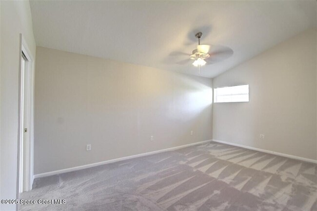 Building Photo - 331 Carmine Dr