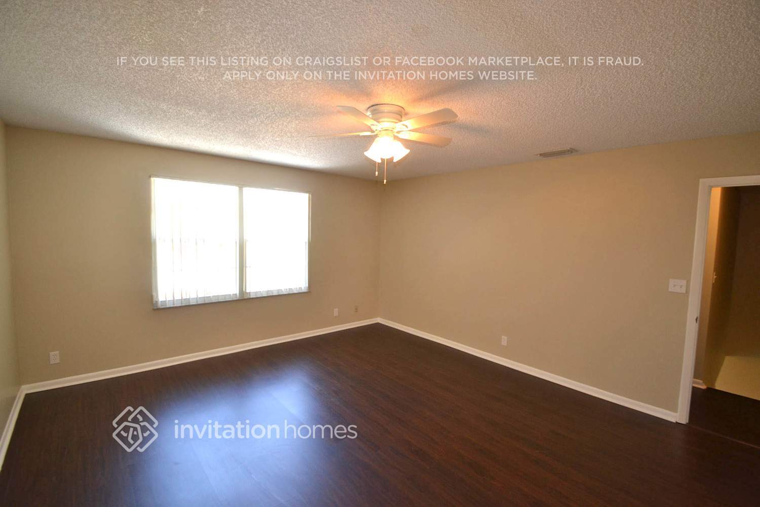 Building Photo - 2632 W Saratoga Dr