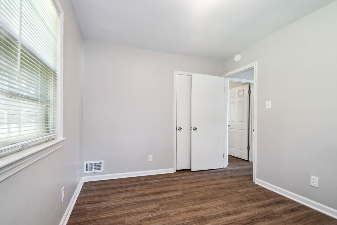 Building Photo - 26 Bayou Ave