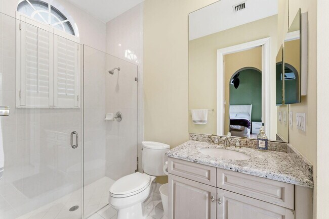 Building Photo - 7162 Vía Firenze