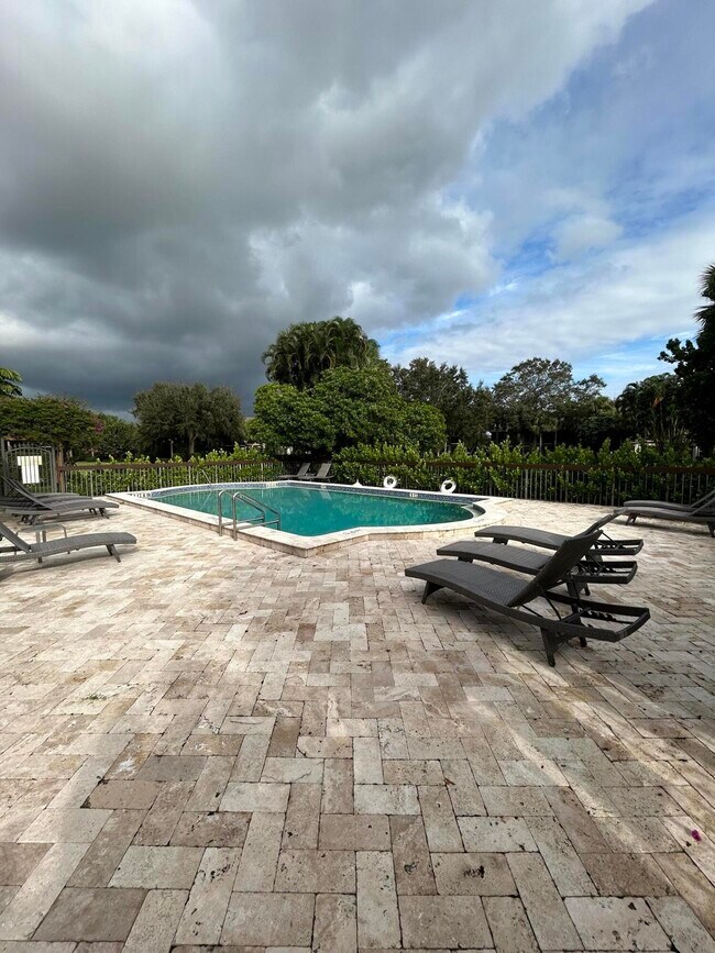 Building Photo - 13334 Polo Club Rd