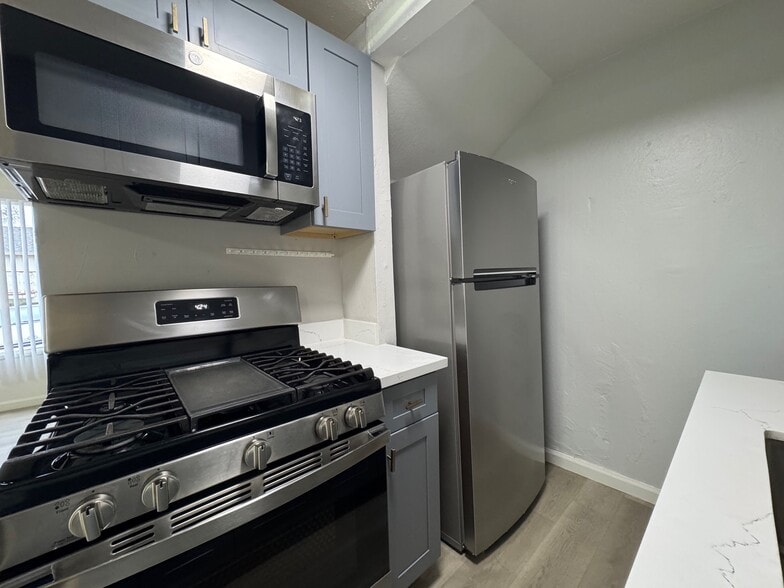 Building Photo - 2082 167th Ave