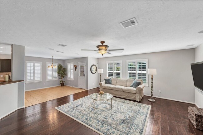 Building Photo - 24514 Cobble Canyon Ln