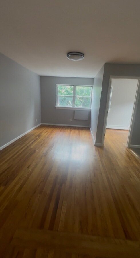 Building Photo - 26 Stiles St