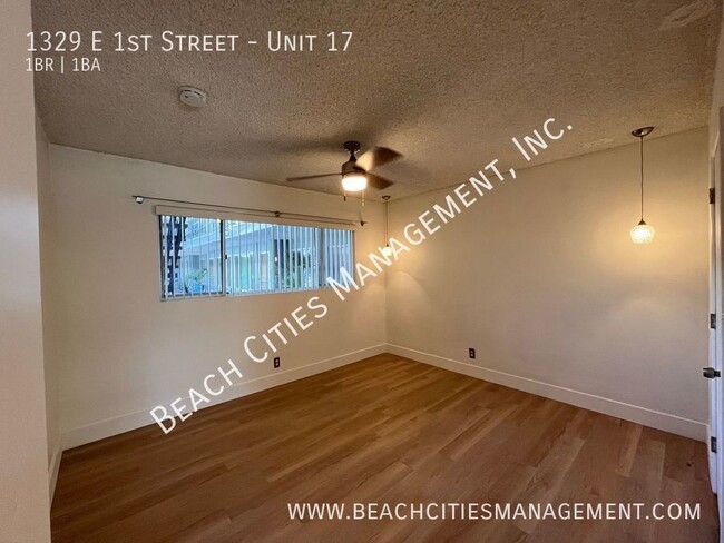 Building Photo - Stunning 1 Bedroom 1 Bath Condo Just One B...