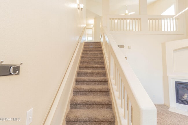 Building Photo - 3712 Prairie Rose St