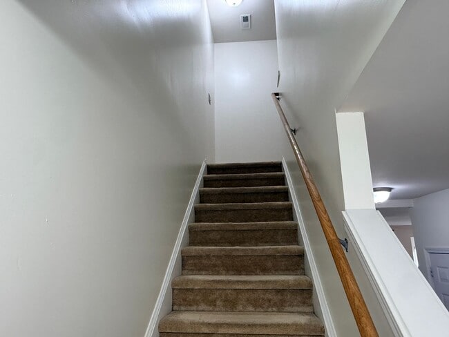 Building Photo - Beautiful home in Ballantyne