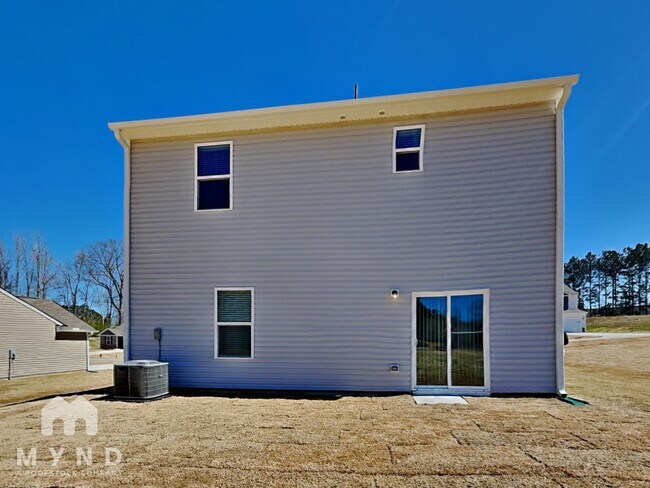 Building Photo - 349 Taverners Ln
