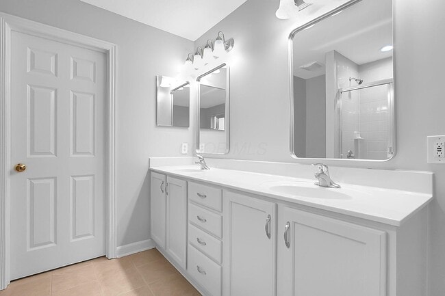 Building Photo - 2478 Silver Hill St