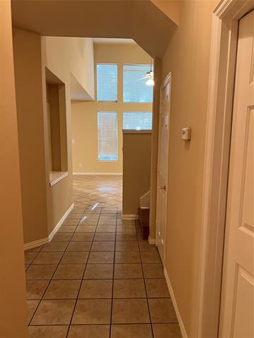 Building Photo - 9929 Dryden Ln