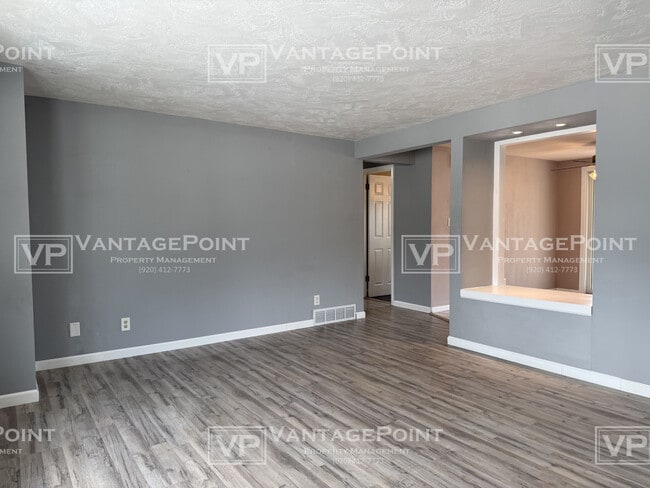 Building Photo - 1332 Fatima St