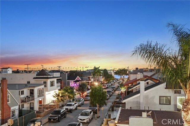 Building Photo - 201 Opal Ave