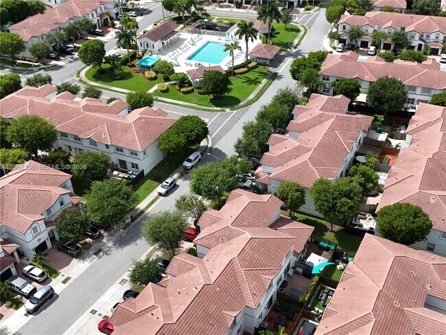 Building Photo - 8128 NW 108th Ct