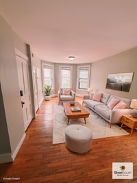 Building Photo - Updated 1 bed 1 bath upper unit townhome with basement and Laundry