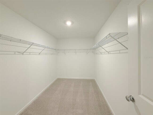 Building Photo - 4706 Golden Knight Blvd