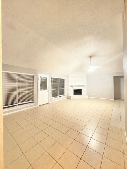 Building Photo - 6606 Felgate Creek Ct