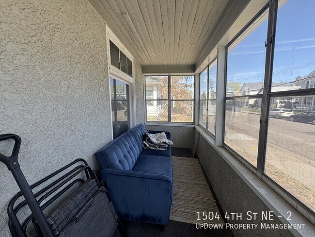 Building Photo - 1504 4th St NE