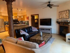 Building Photo - Fully furnished rental in downtown Anchorage