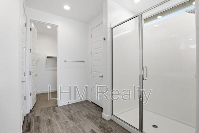 Building Photo - 12364 E Ballentine Rd