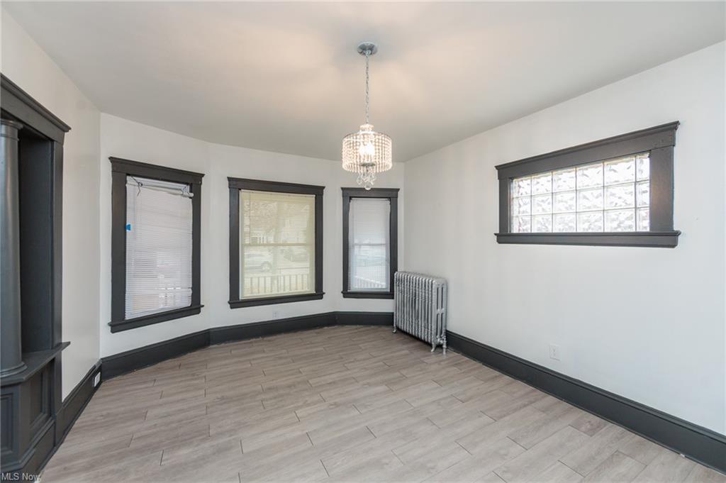 Building Photo - 1794 W 54th St