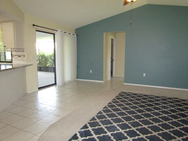Building Photo - 5822 Jackson Ln